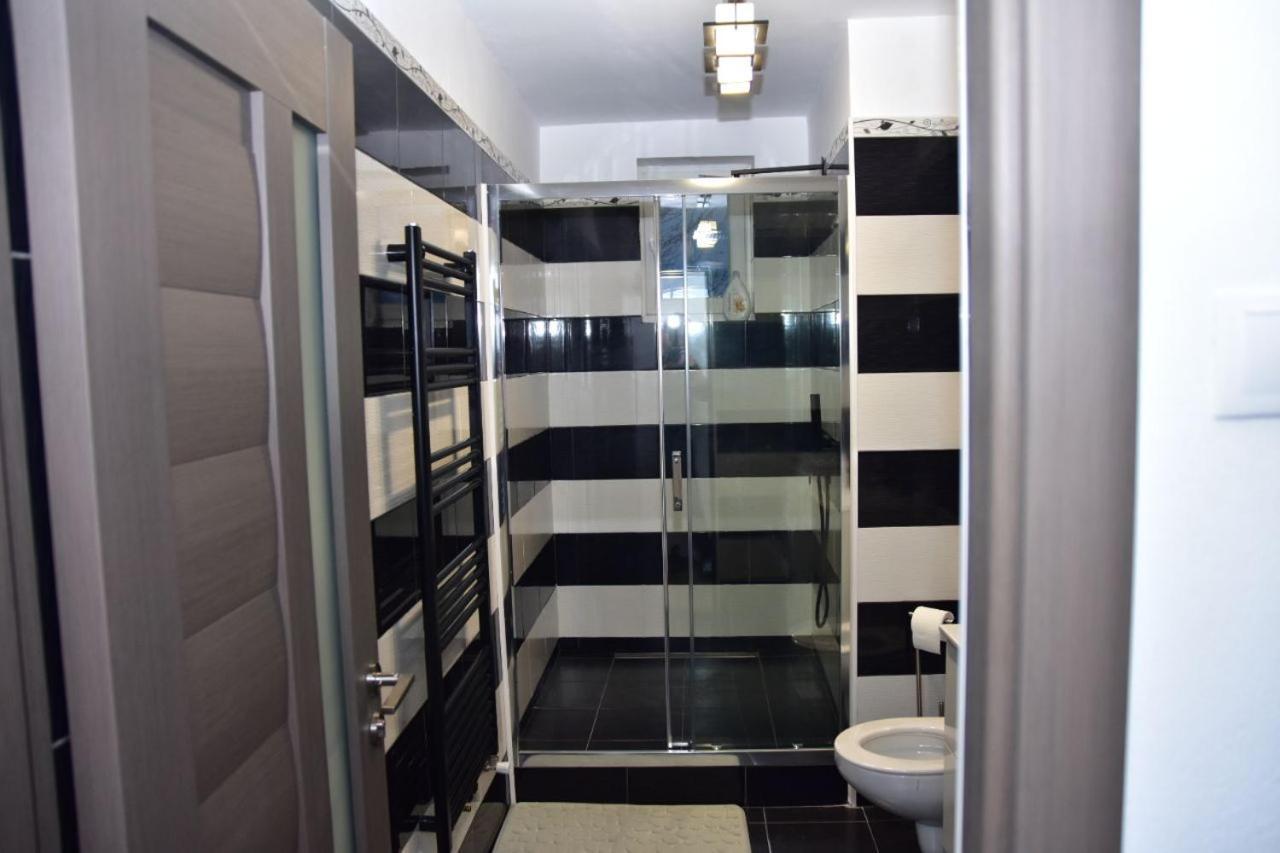 Apartament Dabe Hd Хунедоара Екстериор снимка