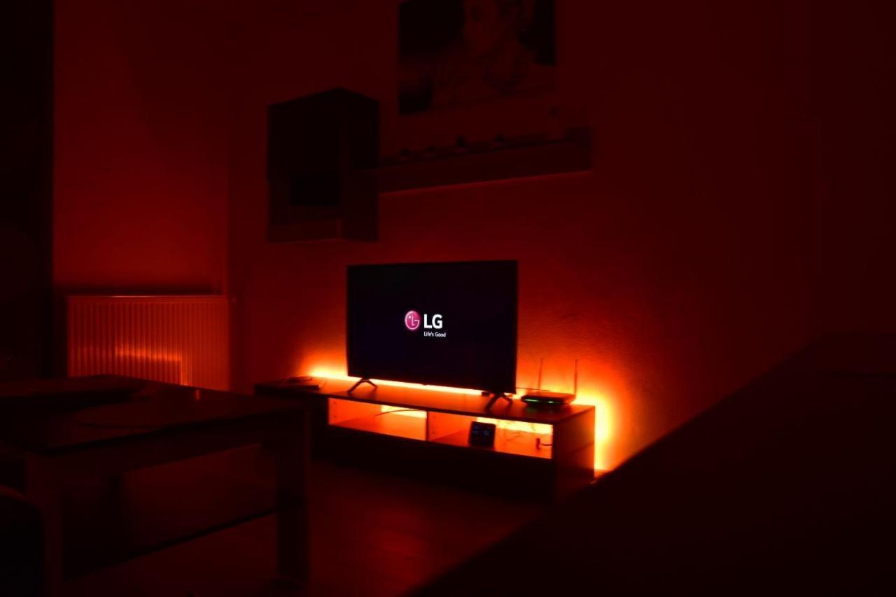 Apartament Dabe Hd Хунедоара Екстериор снимка