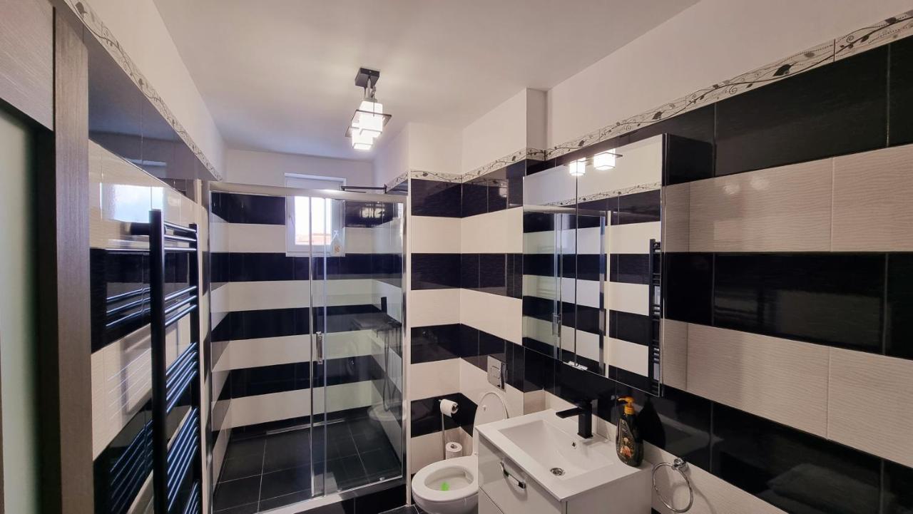 Apartament Dabe Hd Хунедоара Екстериор снимка