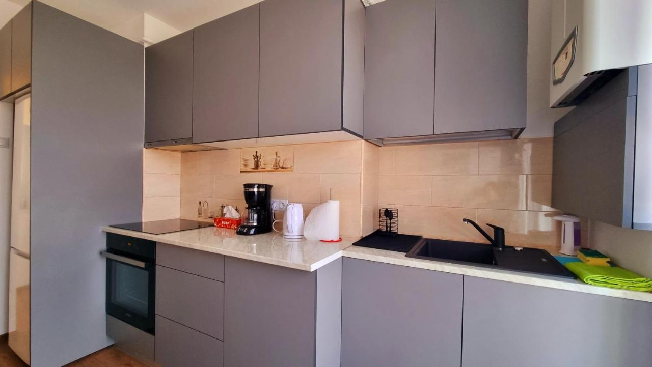 Apartament Dabe Hd Хунедоара Екстериор снимка