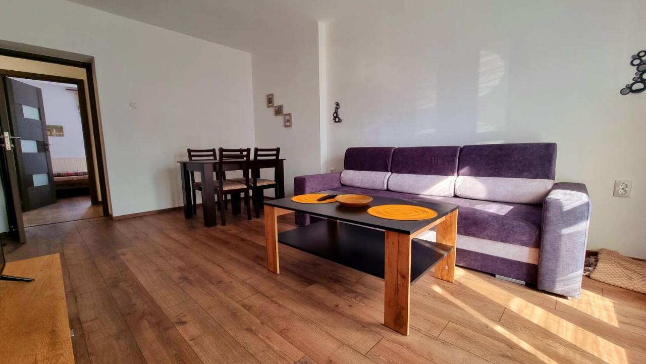 Apartament Dabe Hd Хунедоара Екстериор снимка