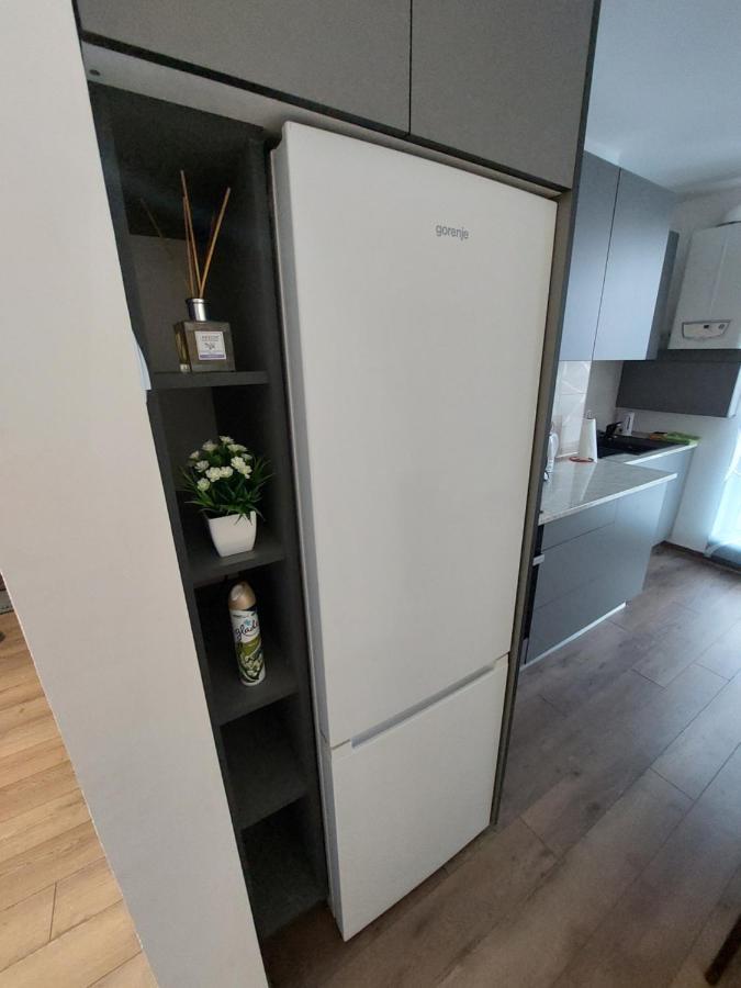 Apartament Dabe Hd Хунедоара Екстериор снимка